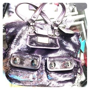 Original Limited edition coach poppy purse.